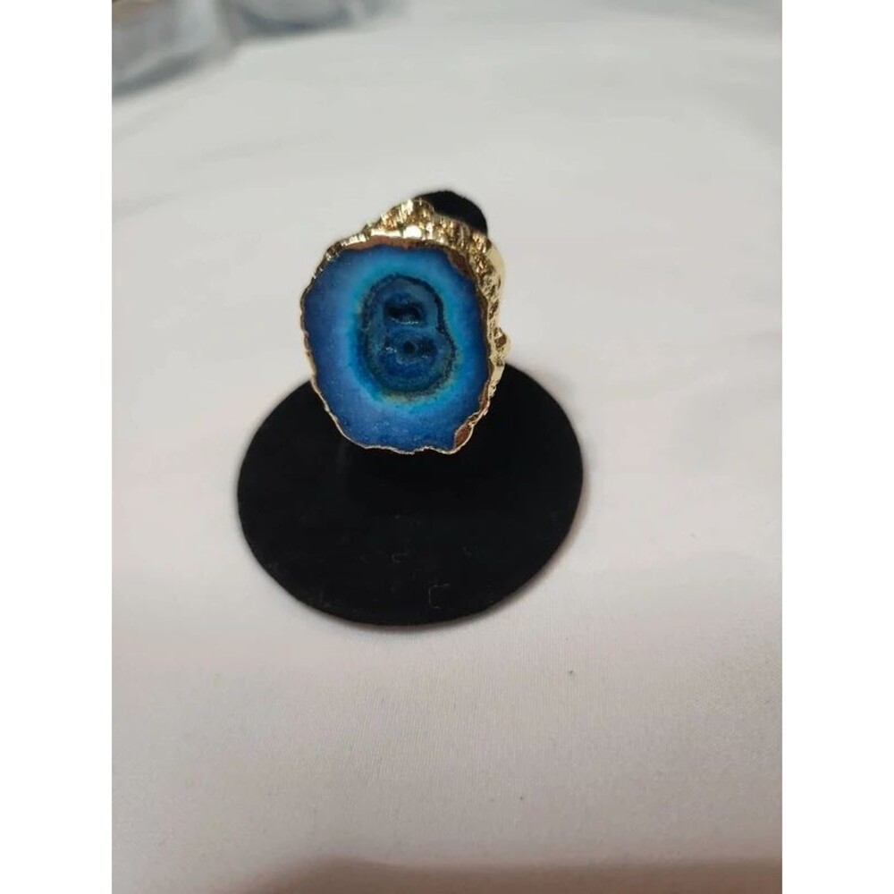 Geode Ring - Picture 1 of 5